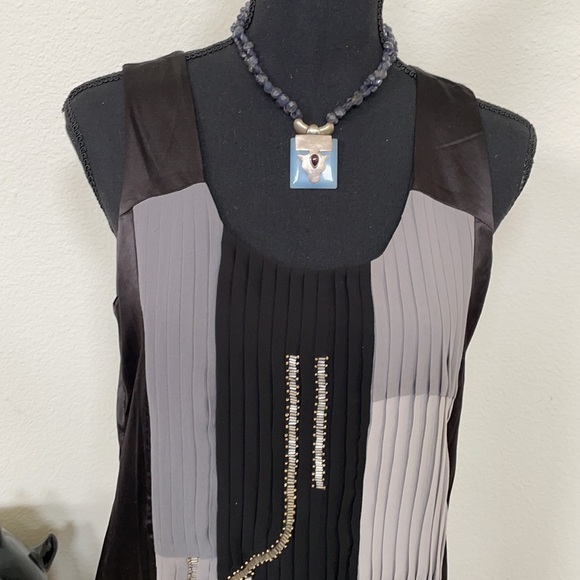 Hazel Short Dress Size Small - Picture 3 of 6